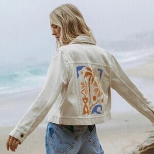 L*Space Jacket Women Small Cream Denim Embroidered Cropped Floral Boho NWT